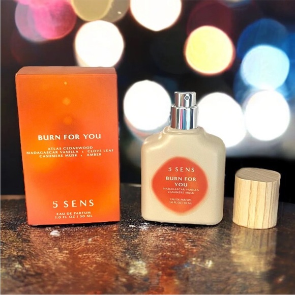 5 SENS Burn for You Fragrance 1.0 fl oz 30 ml full size New In Box MSRP $65 - Picture 2 of 15